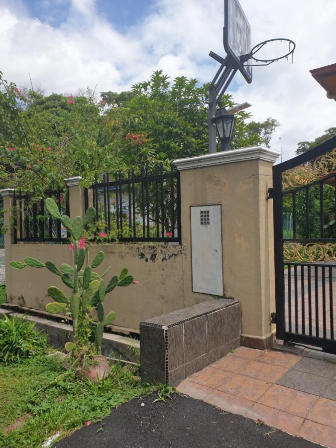 Lavender Impian Homestay Kajang Zewnętrze zdjęcie